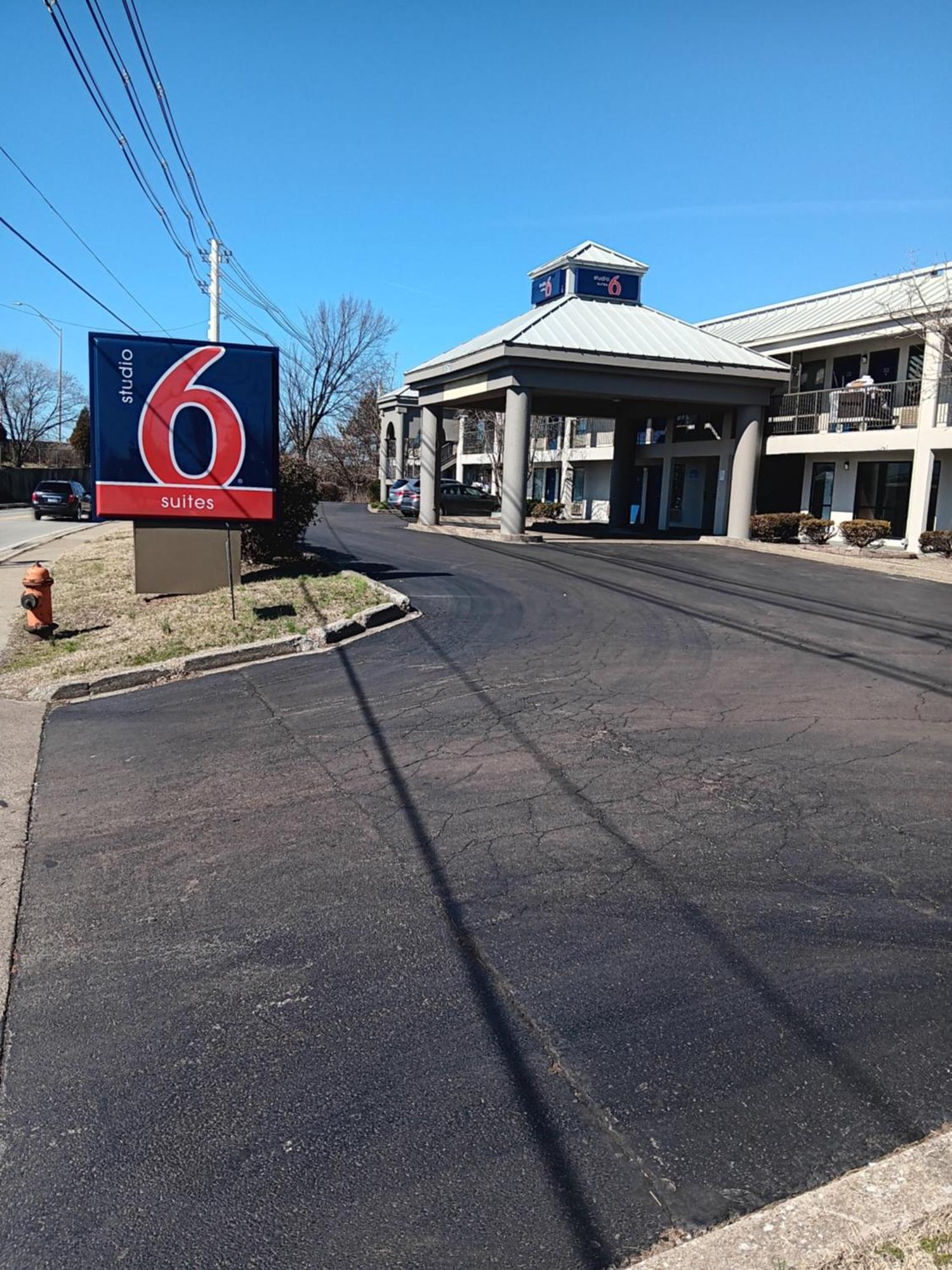 Studio 6 Suites Louisville Ky Airport/Expo Center Buitenkant foto