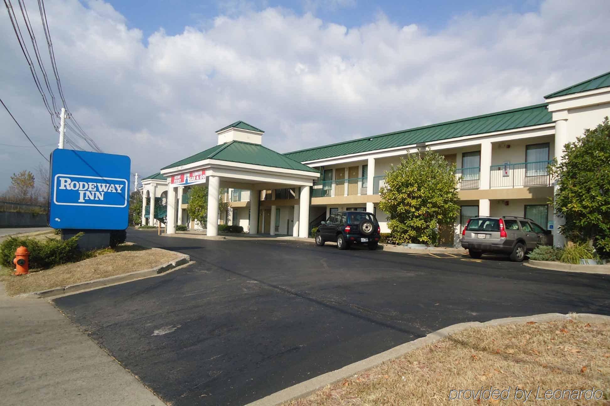 Studio 6 Suites Louisville Ky Airport/Expo Center Buitenkant foto